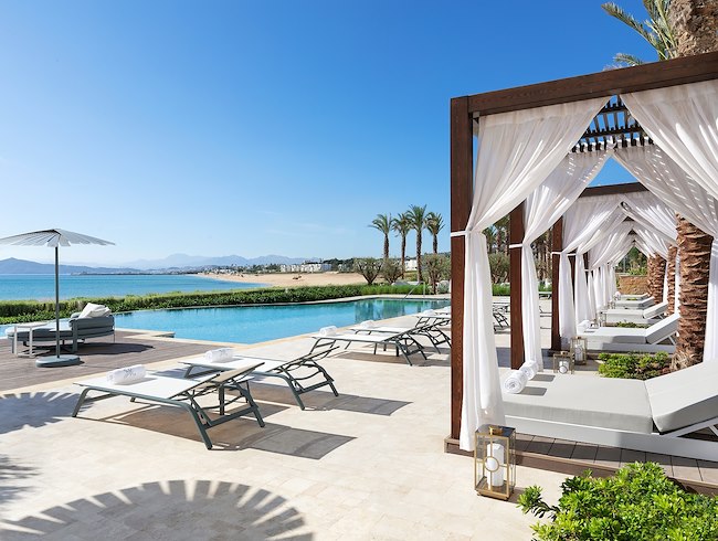 Pool and Beach Lounge Menu